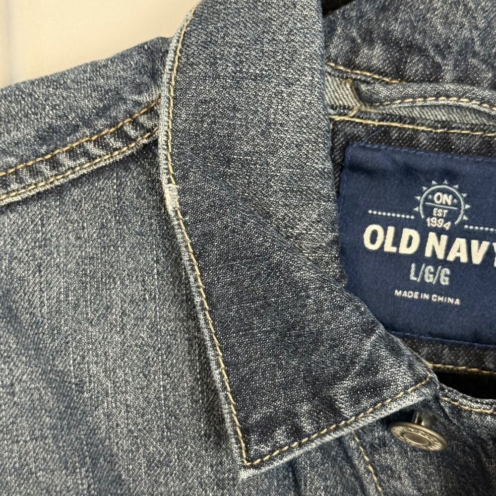 Old Navy Denim Trucker Jacket Womens Large Blue Workwear Streetwear Grunge Punk - Picture 11 of 11